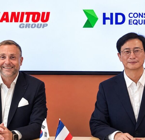 Signature d’un accord de partenariat entre Manitou Group et HD Construction Equipment